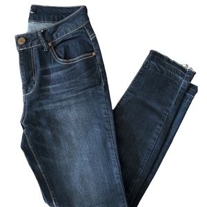 1822 Denim Raw Cuff Edge Jeans - Size 4 Dark Wash Mid-rise